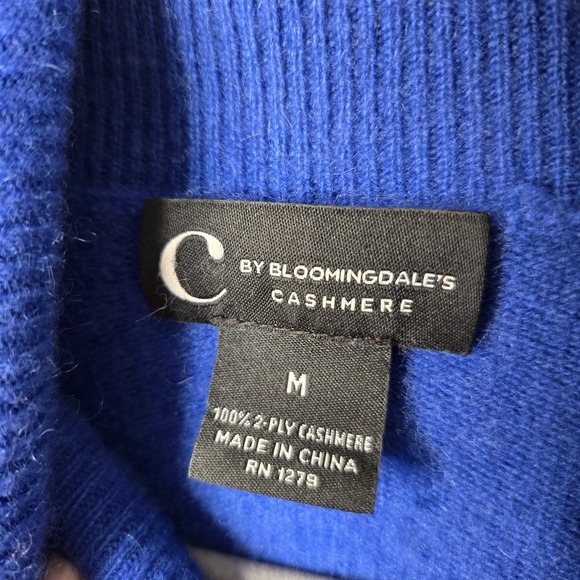 C by Bloomingdales Turtleneck Blue 100% Cashmere Sweater Womens Sz M Medium 💙 - Picture 3 of 6